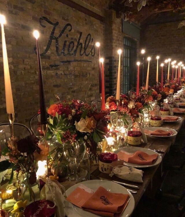 Stunning setup for @kiehls , featuring opulent candles and floral arrangements that perfectly capture the autumnal vibe.